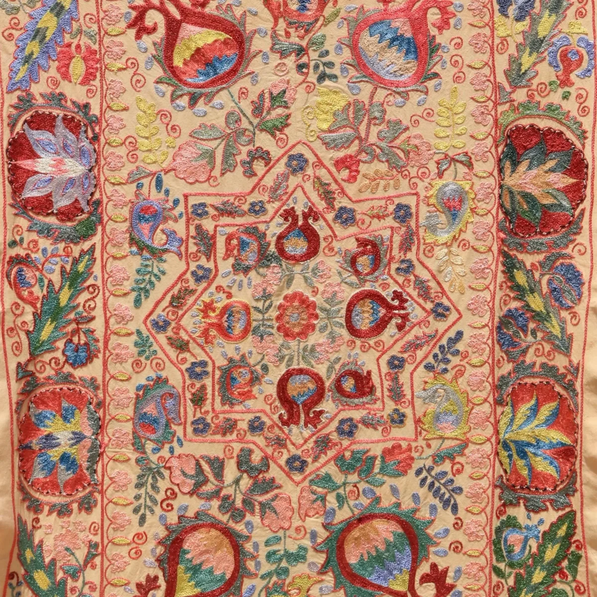 Uzbek handmade embroidery suzani. Bedspread, Bedcover, Wall hanging, Tapestry, Wall decor, Throw, tablecloth.