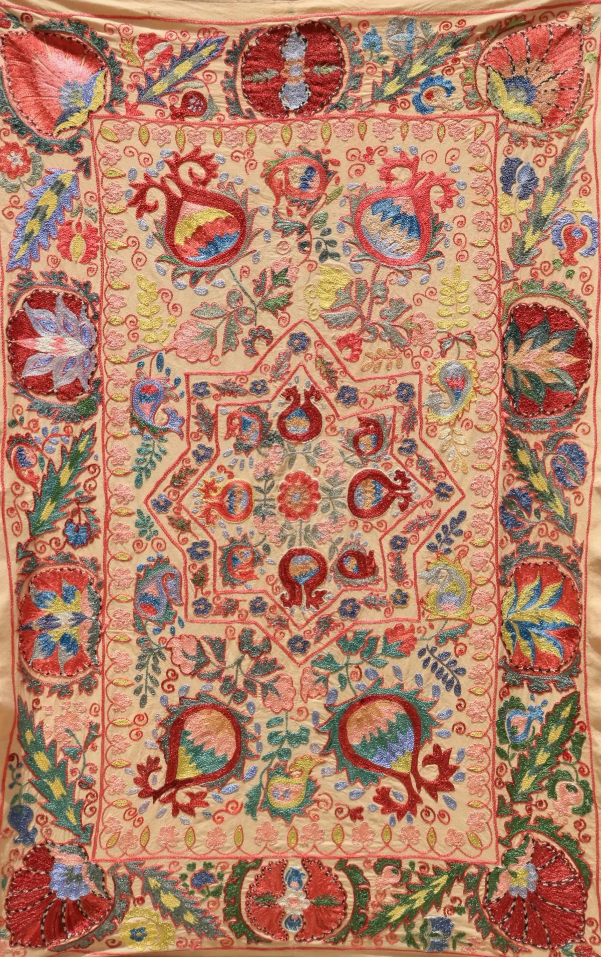 Uzbek handmade embroidery suzani. Bedspread, Bedcover, Wall hanging, Tapestry, Wall decor, Throw, tablecloth.