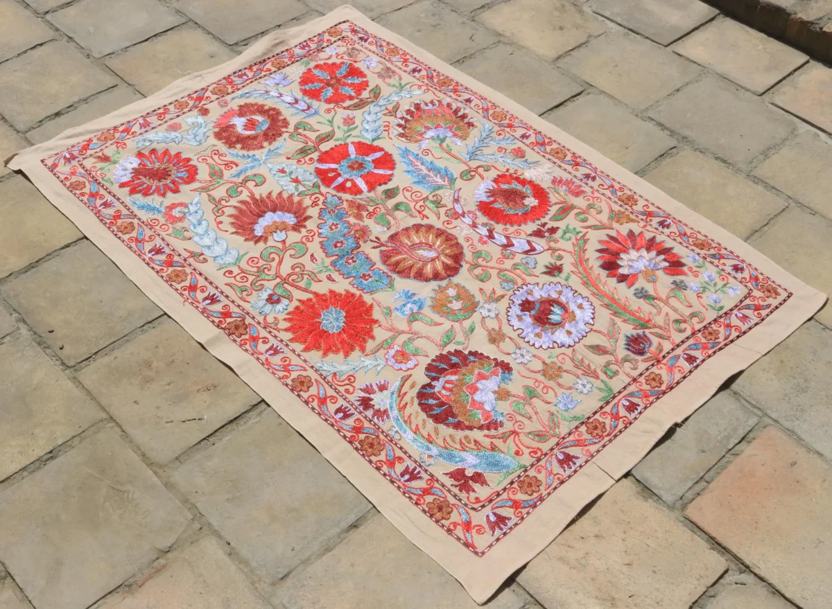 Uzbek handmade embroidery suzani. Bedspread, Bedcover, Wall hanging, Tapestry, Wall decor, Throw, tablecloth.