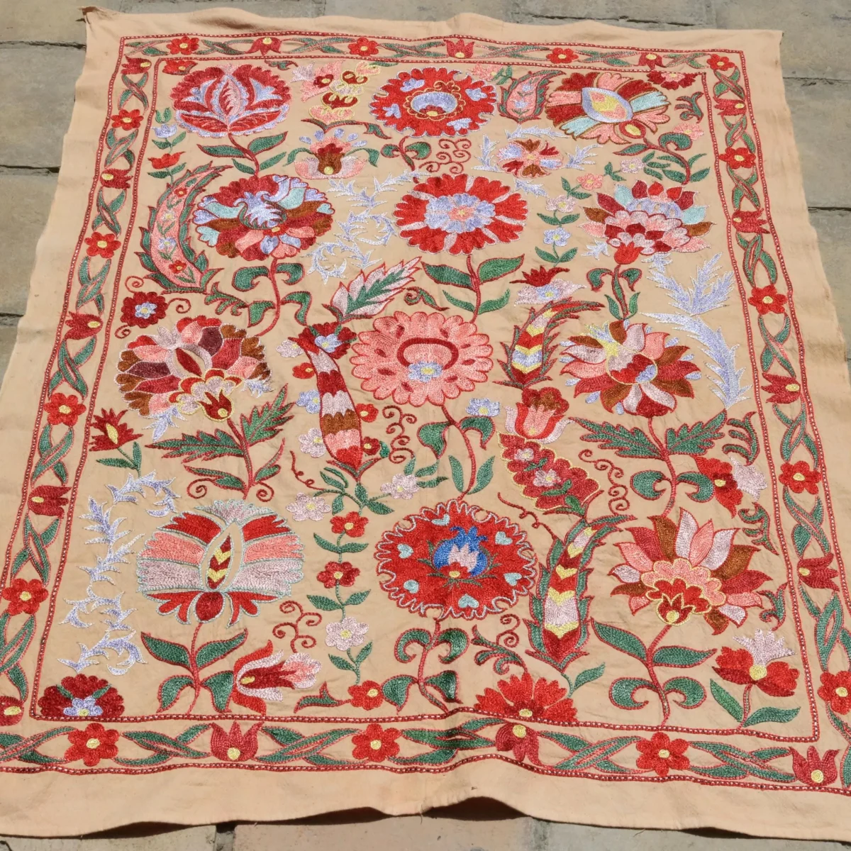 Uzbek handmade embroidery suzani. Bedspread, Bedcover, Wall hanging, Tapestry, Wall decor, Throw, tablecloth.