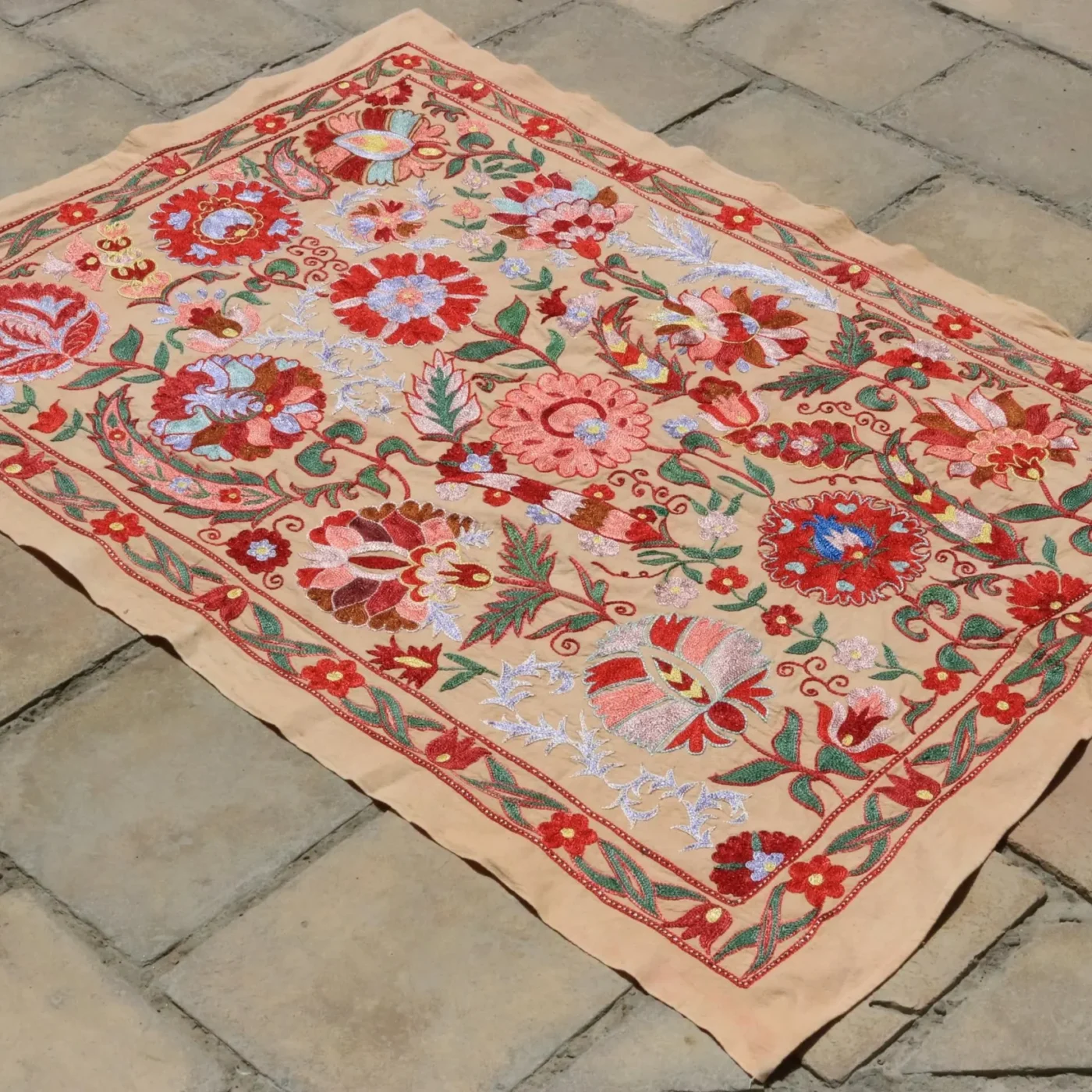 Uzbek handmade embroidery suzani. Bedspread, Bedcover, Wall hanging, Tapestry, Wall decor, Throw, tablecloth.