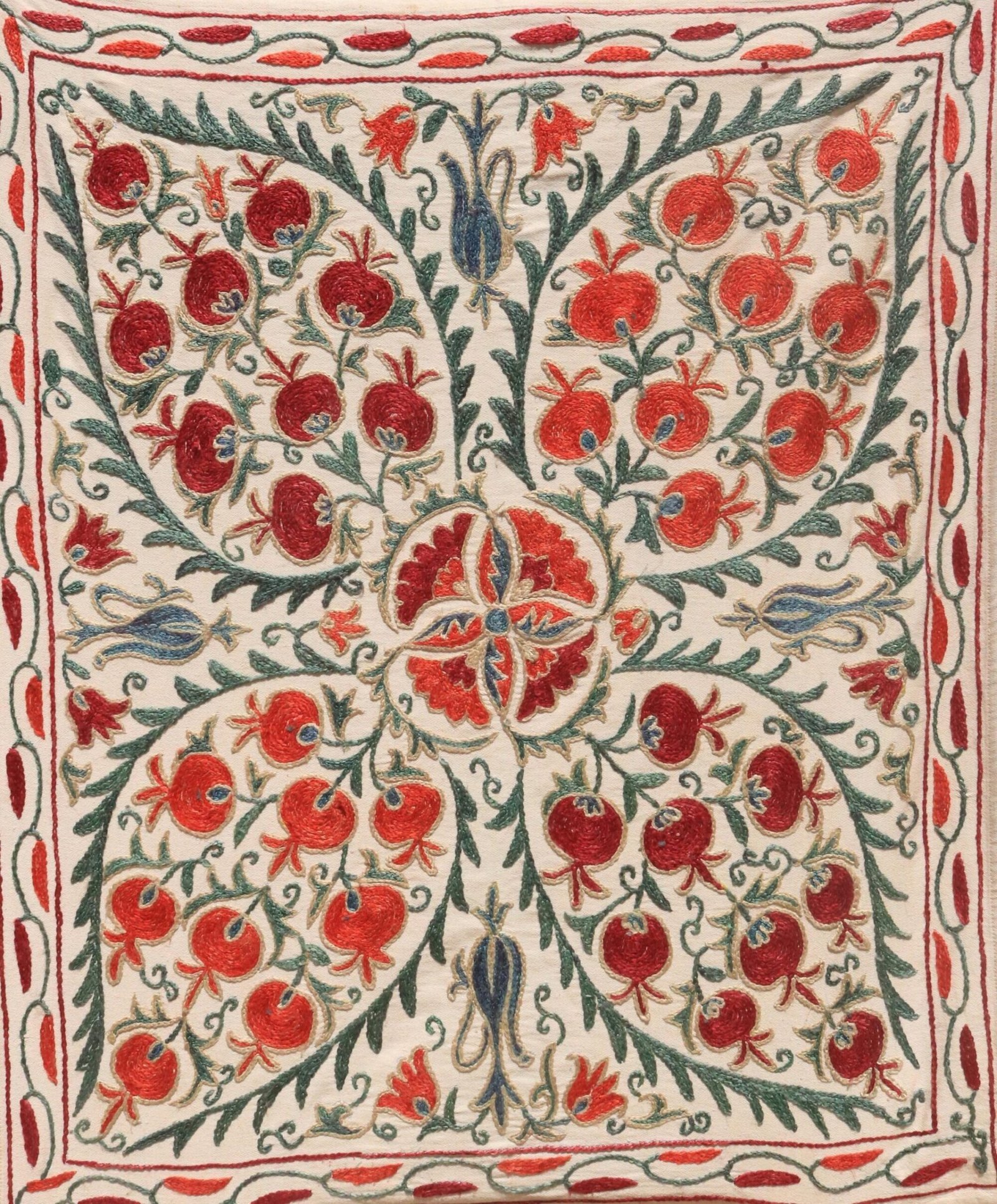 Uzbek handmade embroidery suzani. Bedspread, Bedcover, Wall hanging, Tapestry, Wall decor, Throw, tablecloth.