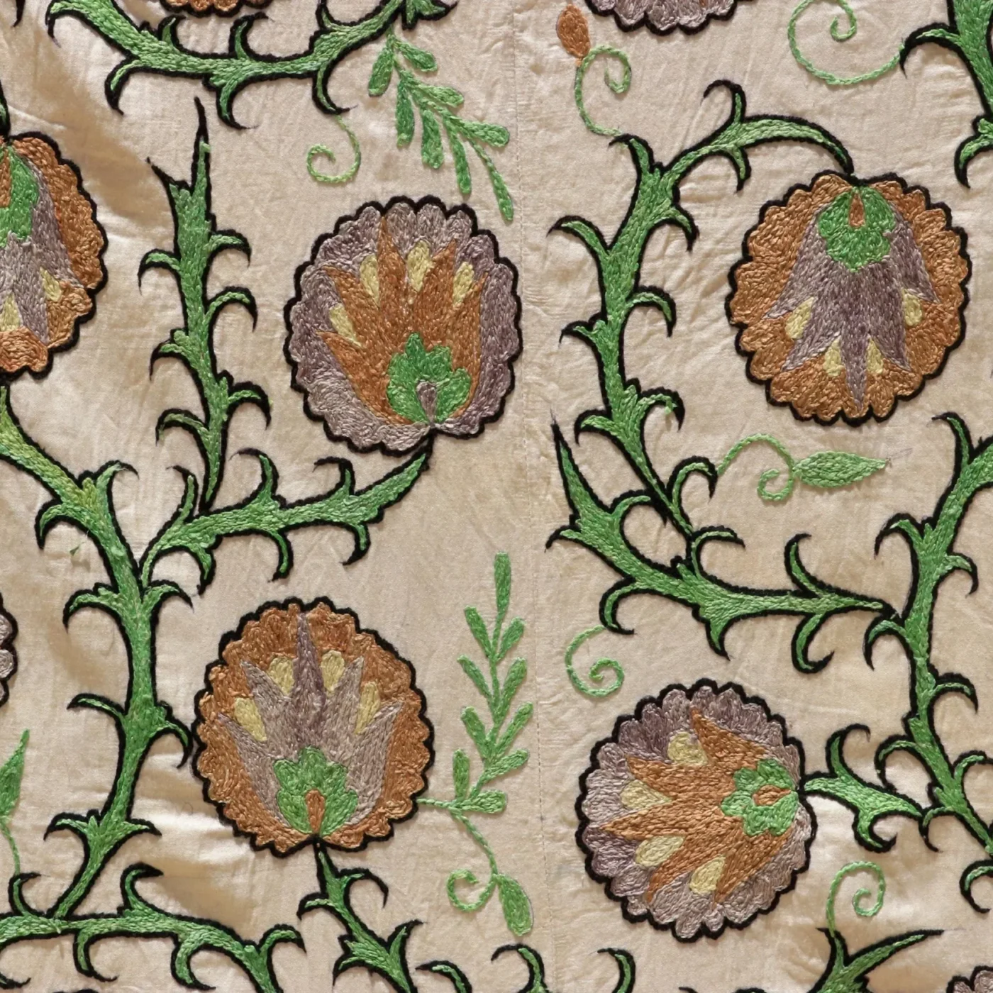 Uzbek handmade embroidery suzani. Bedspread, Bedcover, Wall hanging, Tapestry, Wall decor, Throw, tablecloth.