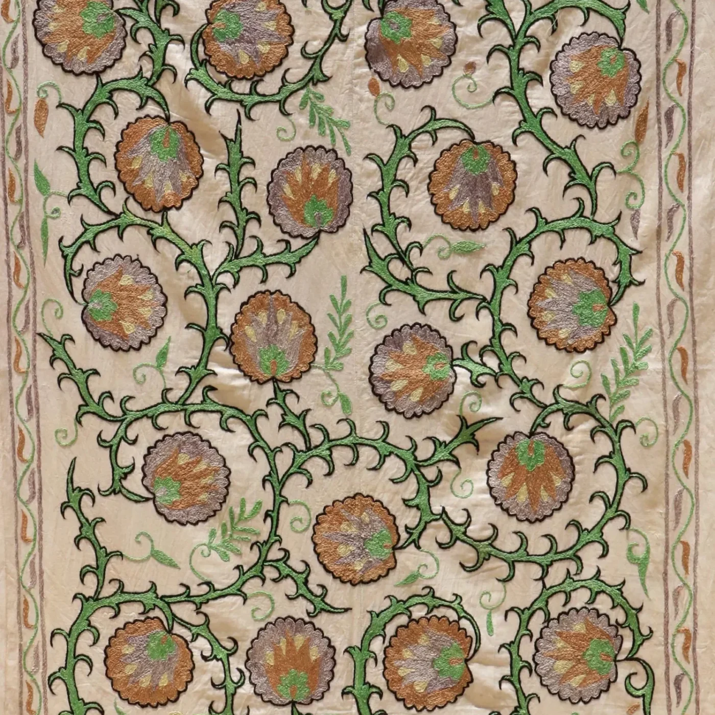 Uzbek handmade embroidery suzani. Bedspread, Bedcover, Wall hanging, Tapestry, Wall decor, Throw, tablecloth.