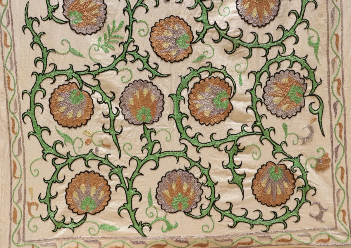 Uzbek handmade embroidery suzani. Bedspread, Bedcover, Wall hanging, Tapestry, Wall decor, Throw, tablecloth.