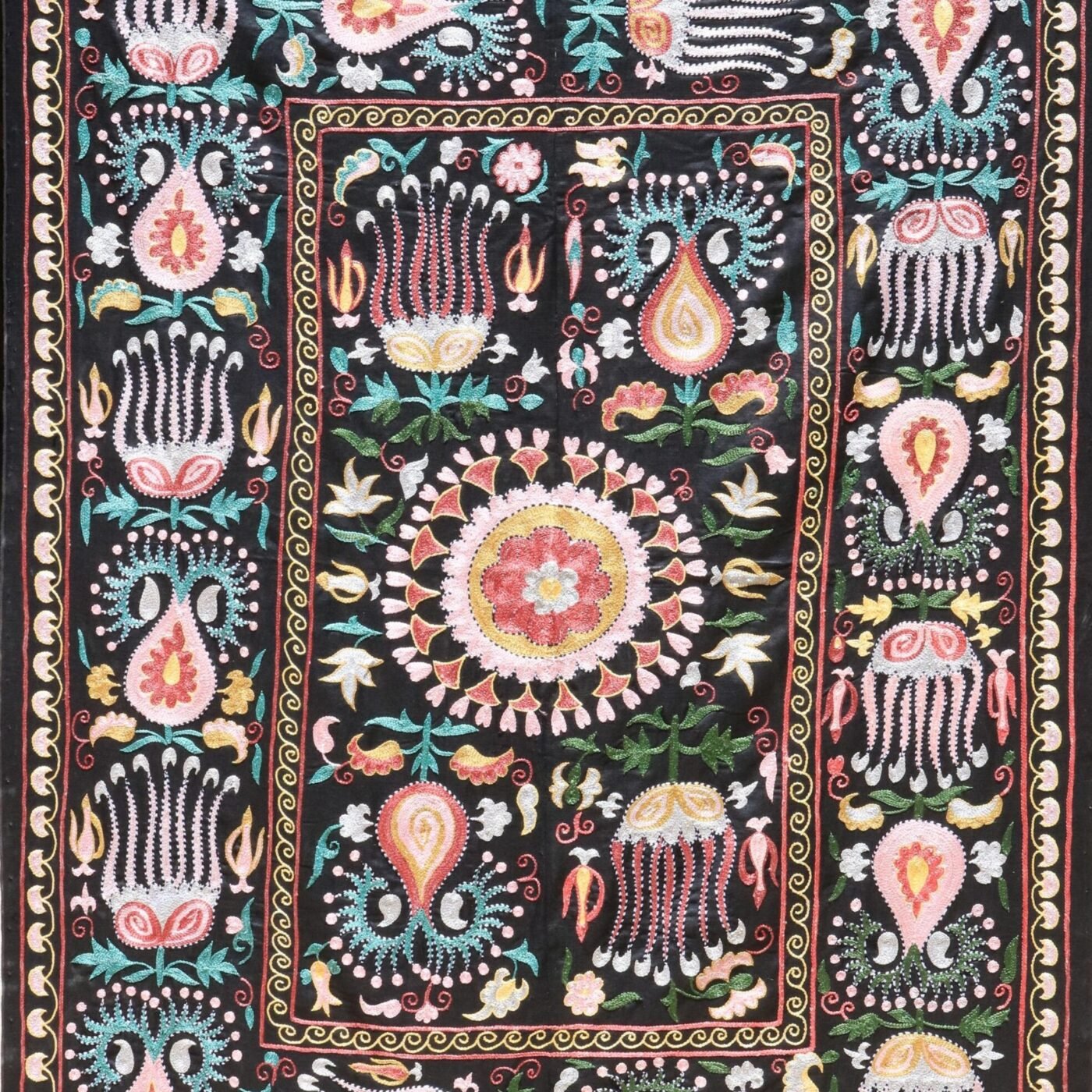 Uzbek handmade embroidery suzani. Bedspread, Bedcover, Wall hanging, Tapestry, Wall decor, Throw, tablecloth.