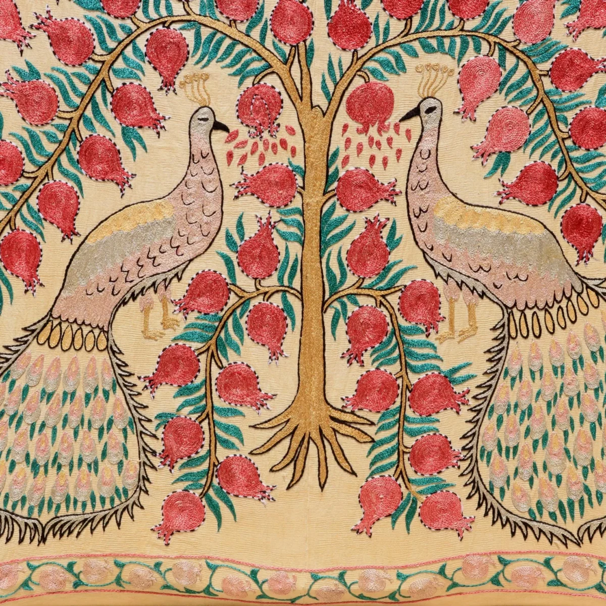 Uzbek handmade embroidery suzani. Bedspread, Bedcover, Wall hanging, Tapestry, Wall decor, Throw, tablecloth.