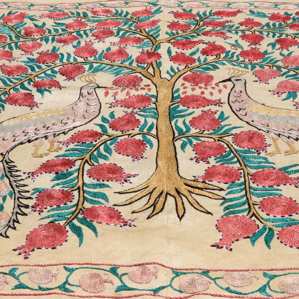 Uzbek handmade embroidery suzani. Bedspread, Bedcover, Wall hanging, Tapestry, Wall decor, Throw, tablecloth.