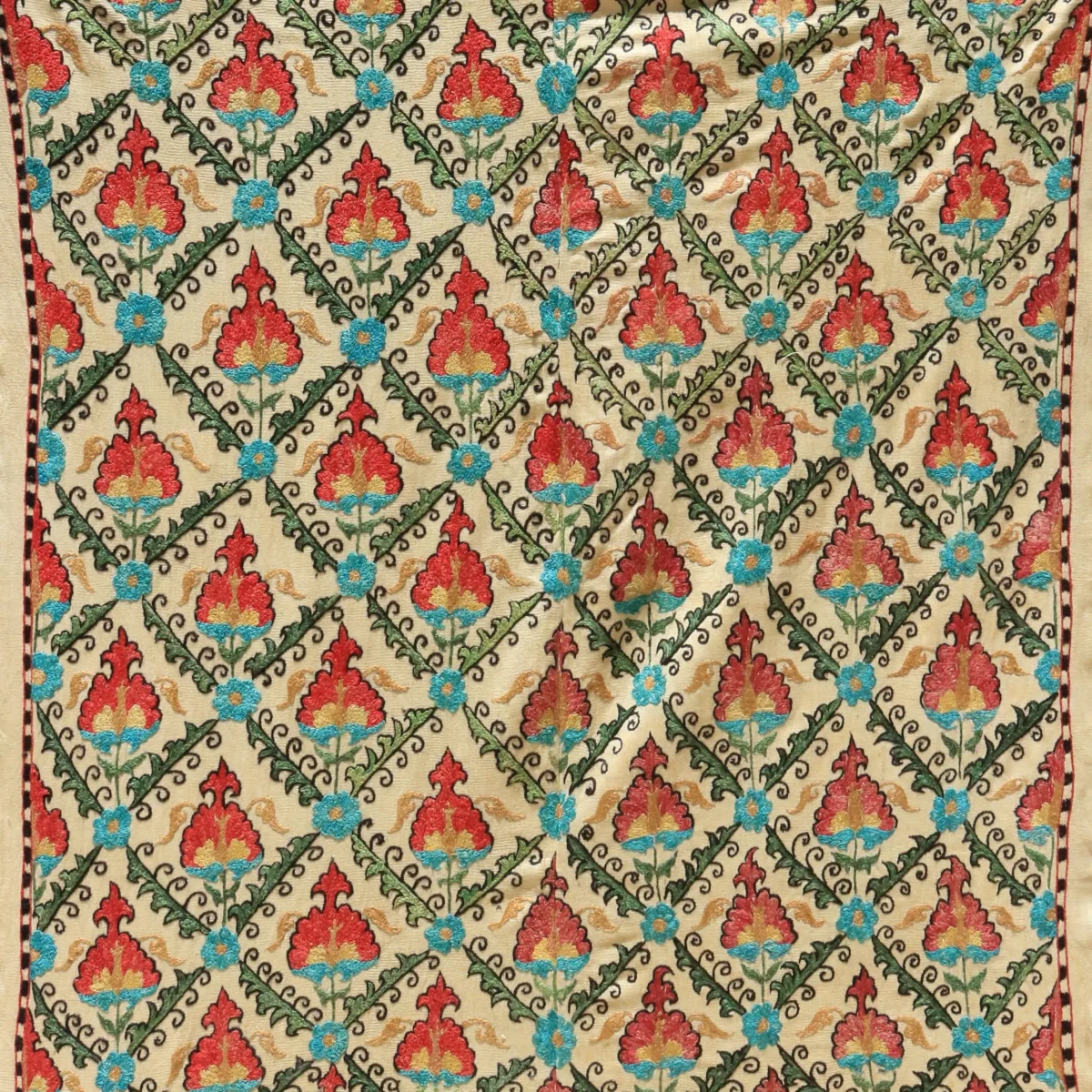 Uzbek handmade embroidery suzani. Bedspread, Bedcover, Wall hanging, Tapestry, Wall decor, Throw, tablecloth.