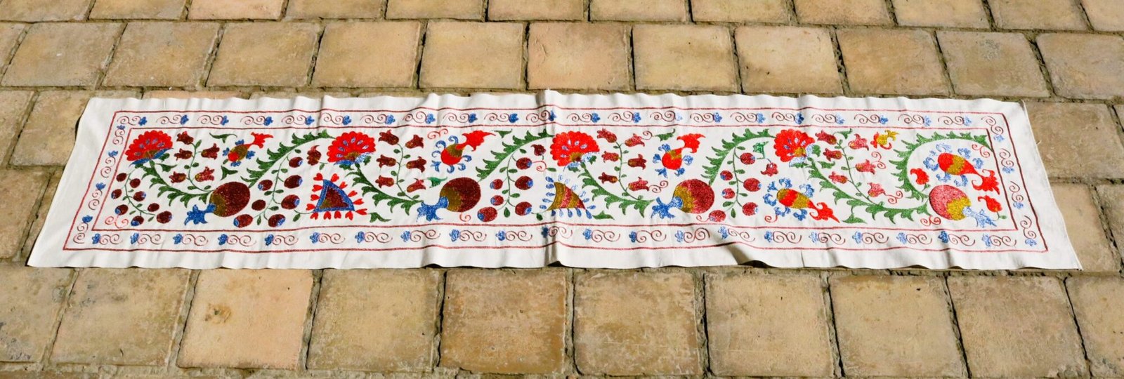 Suzani,Uzbek handmade embroidery. Table runners. Wall hanging, tablecloth.