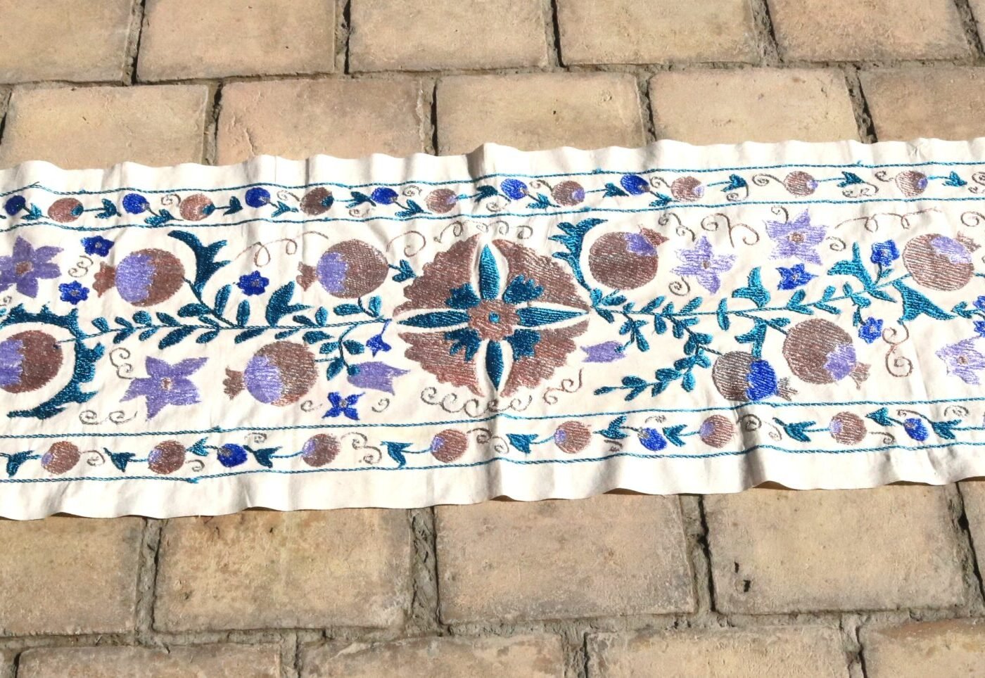 Suzani,Uzbek handmade embroidery. Table runners. Wall hanging, tablecloth.